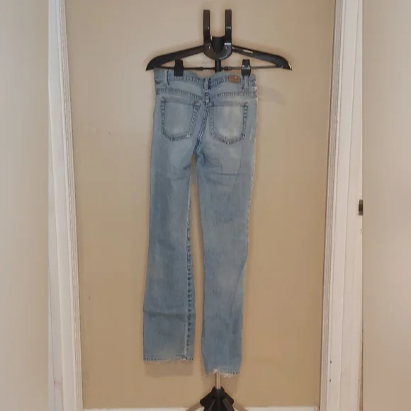 Vintage LONDONJEAN Women's Light Blue Straight Leg Jeans - Picture 2 of 5